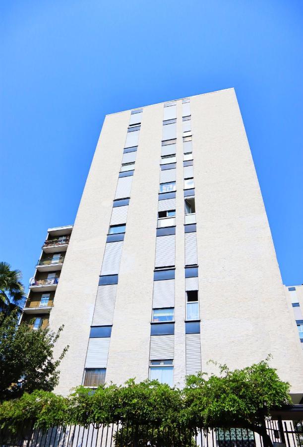 Flat Milano Niguarda 4Pax-Wifi Apartman Kültér fotó